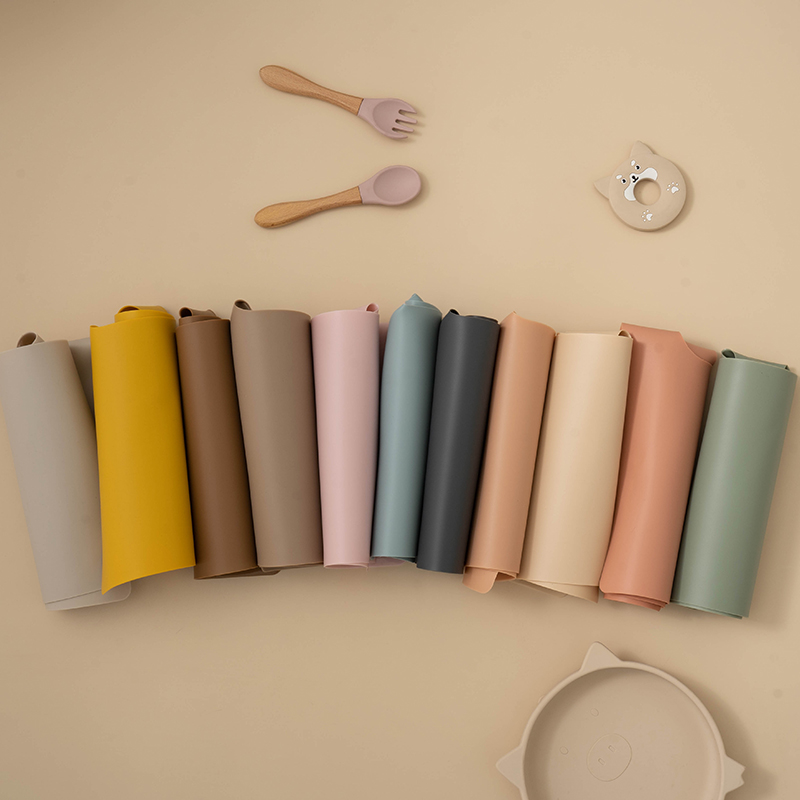 Napperon imperméable en Silico - Baby Food Chair avis et prix